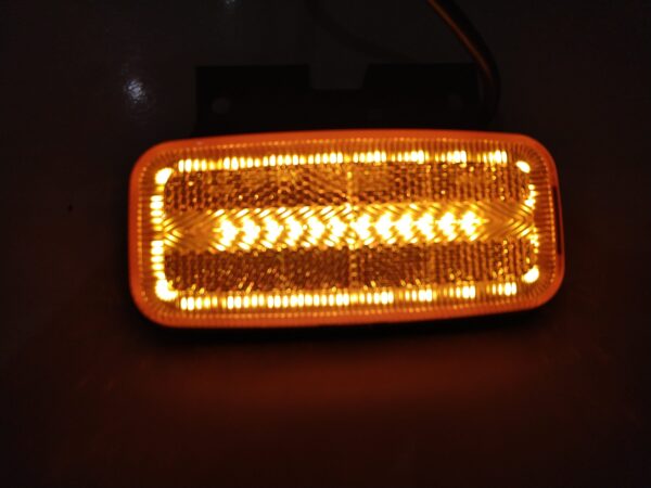 lampa obrysowa LED z odblaskiem
